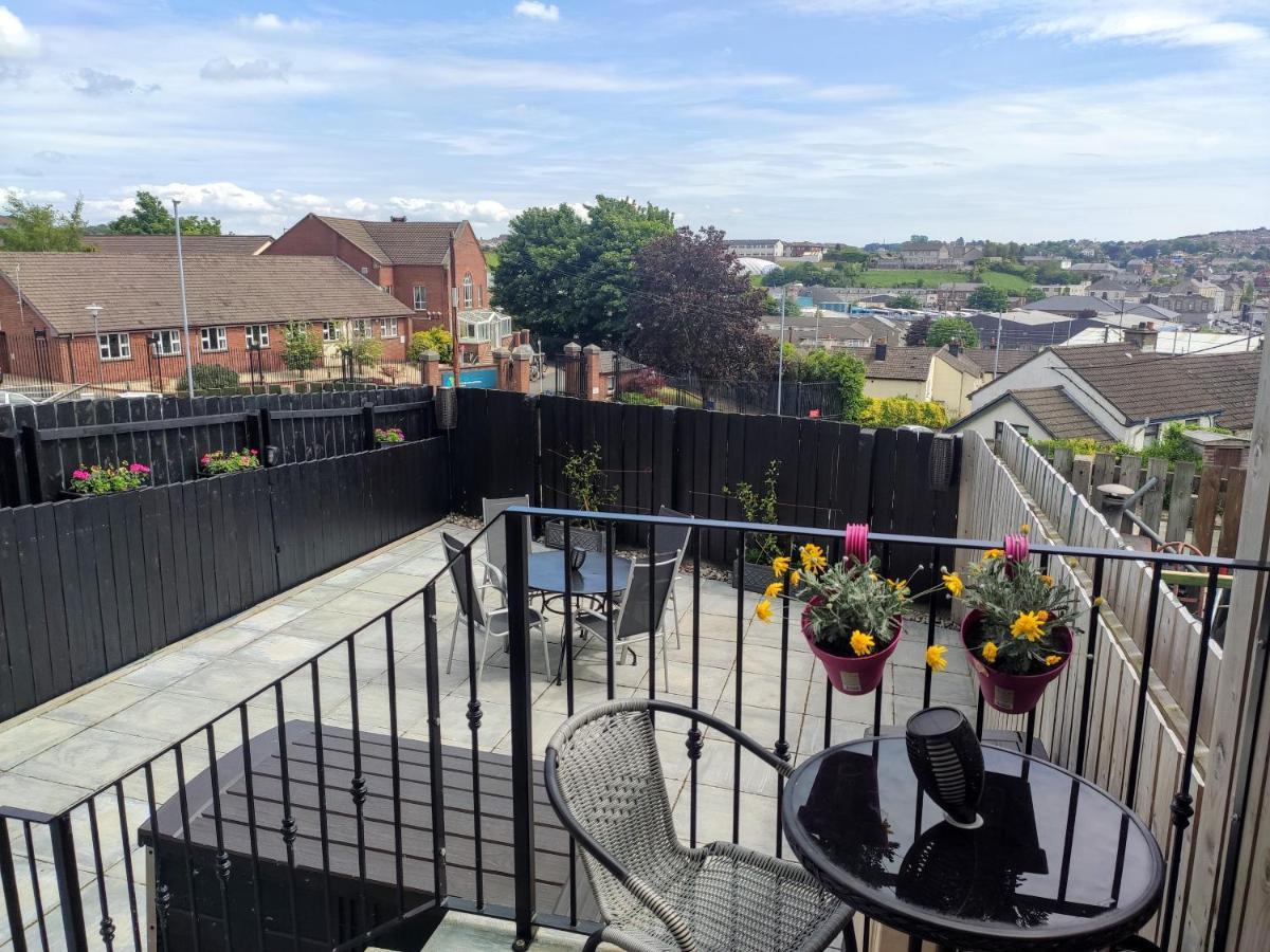 Vila Newryview Exteriér fotografie