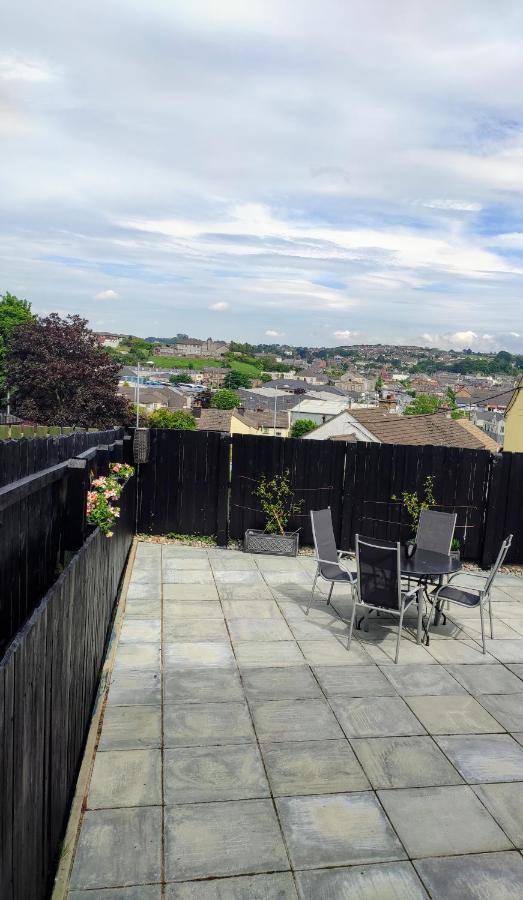 Vila Newryview Exteriér fotografie